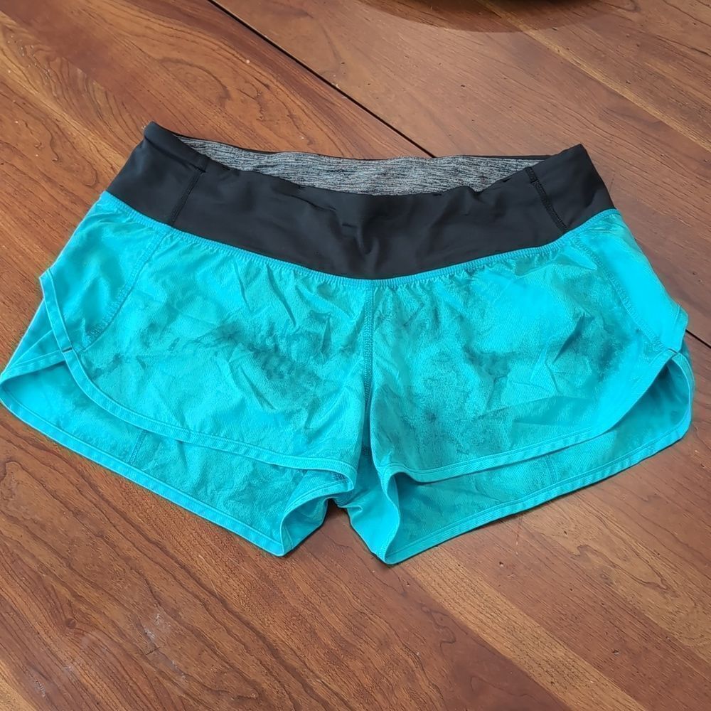 Lululemon Surge Spray Speed Short Size 6